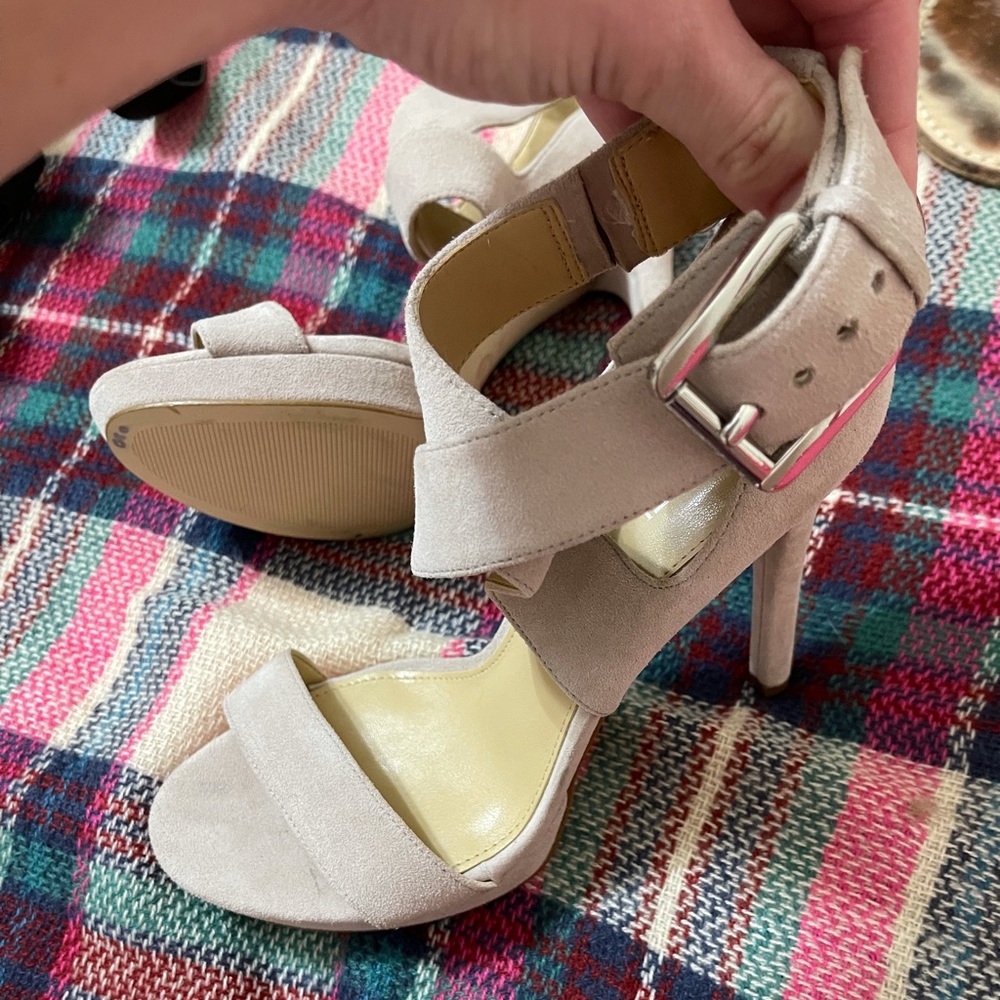 Mk Pumps! Never Worn! - image 2